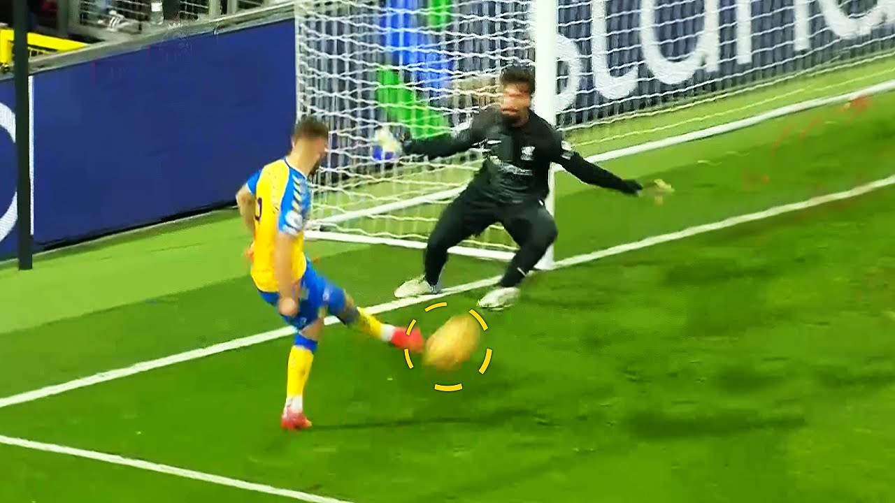 Alisson Becker UNREAL Saves 2022