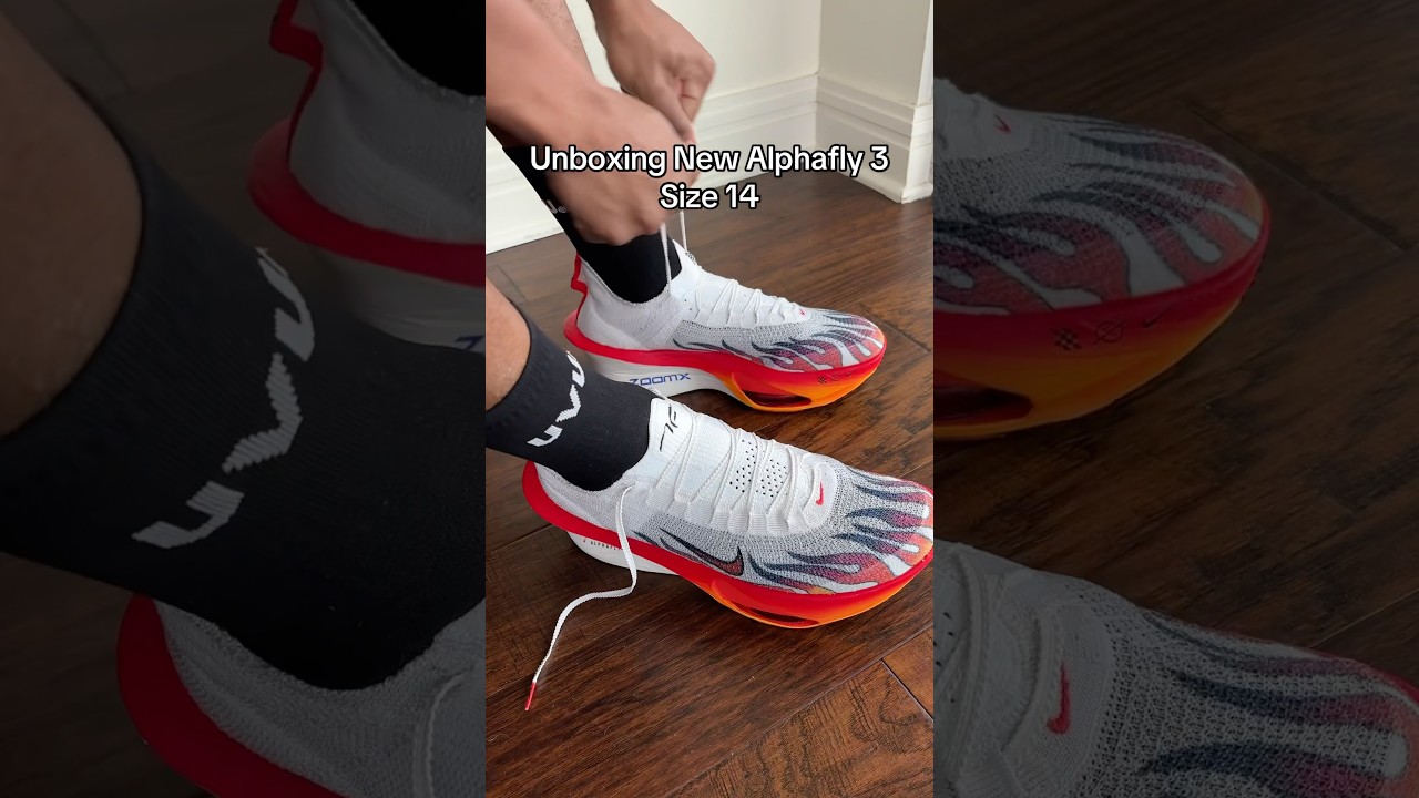 What size running shoe do you wear 🤔? #runningshoes #runninggear #running #runner