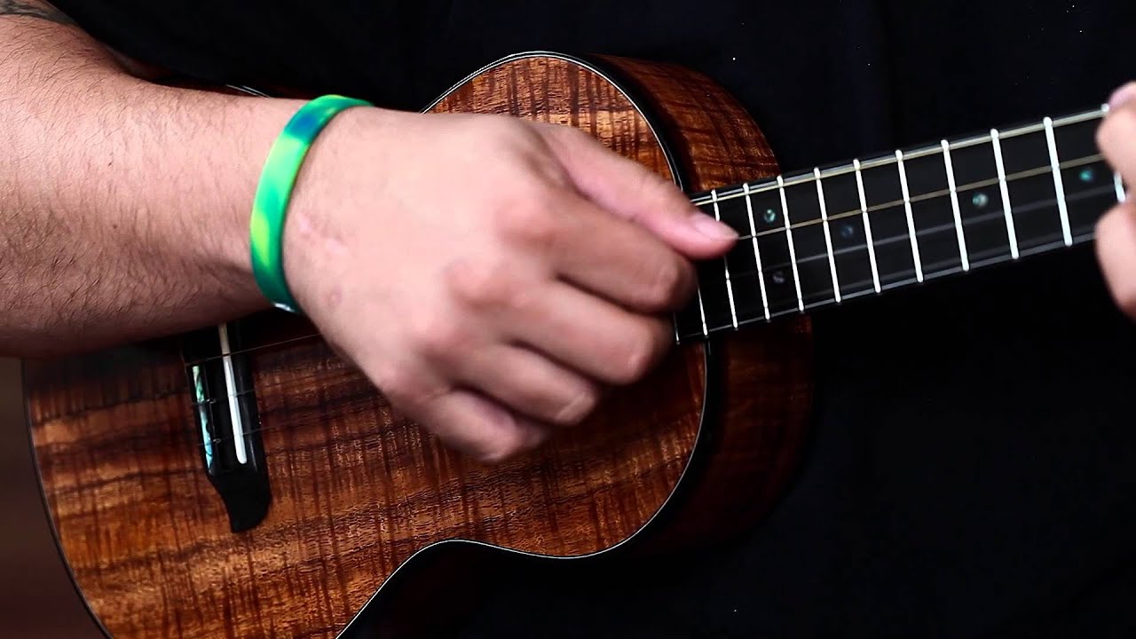 Moore Bettah Koa Tenor Slothead demo by Aaron Crowell