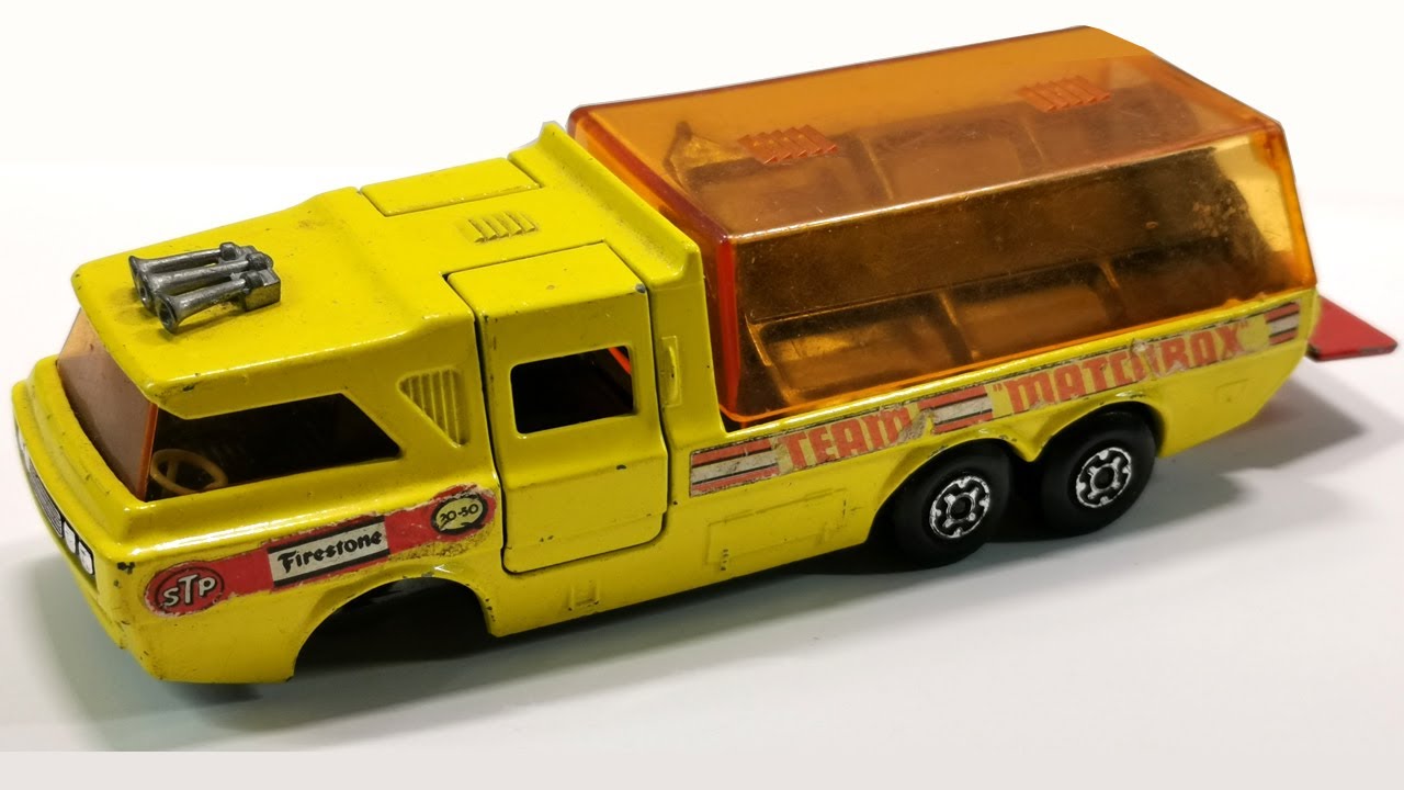 Matchbox ремонт гоночного автомобиля Transporter № K-7 Super Kings. Литая модель игрушки.
