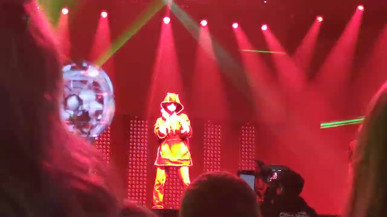 Ateez Good Lil Boy, The Leader and To The Beat Live at the OVO Wembley Arena London 30.04.22 4k