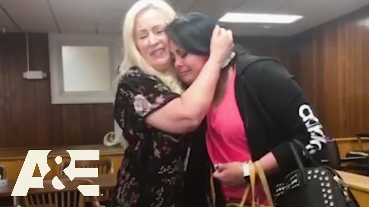 Court Cam: Stepmom Surprises Daughter with Heartwarming Legal Adoption | A&E