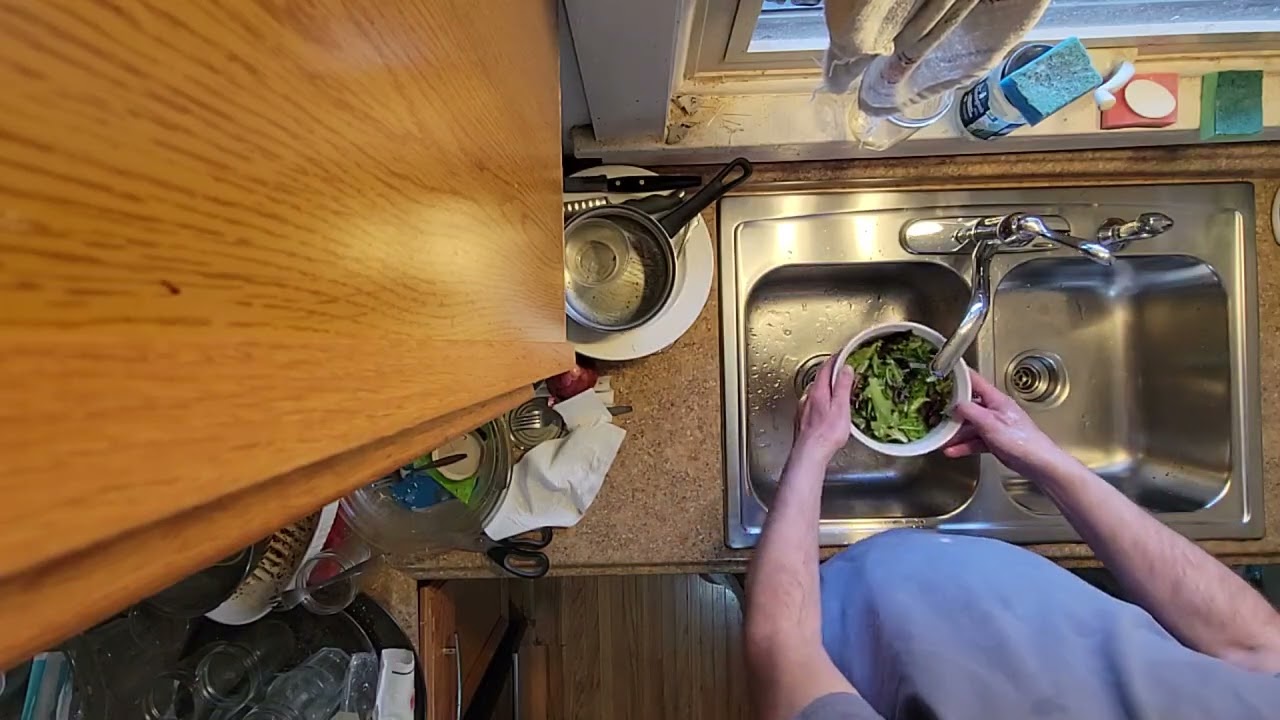 Simple Salad: Oil & Vinegar (whole video)