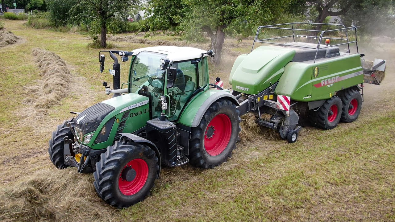 Ballen pressen mit LU Oexle | Fendt 1270S + Fendt Vario 724