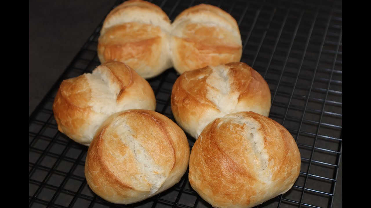 Diese schw&auml;bischen Doppelwecken mit Vorteig m&uuml;sst Ihr unbedingt probieren sie sind so lecker!