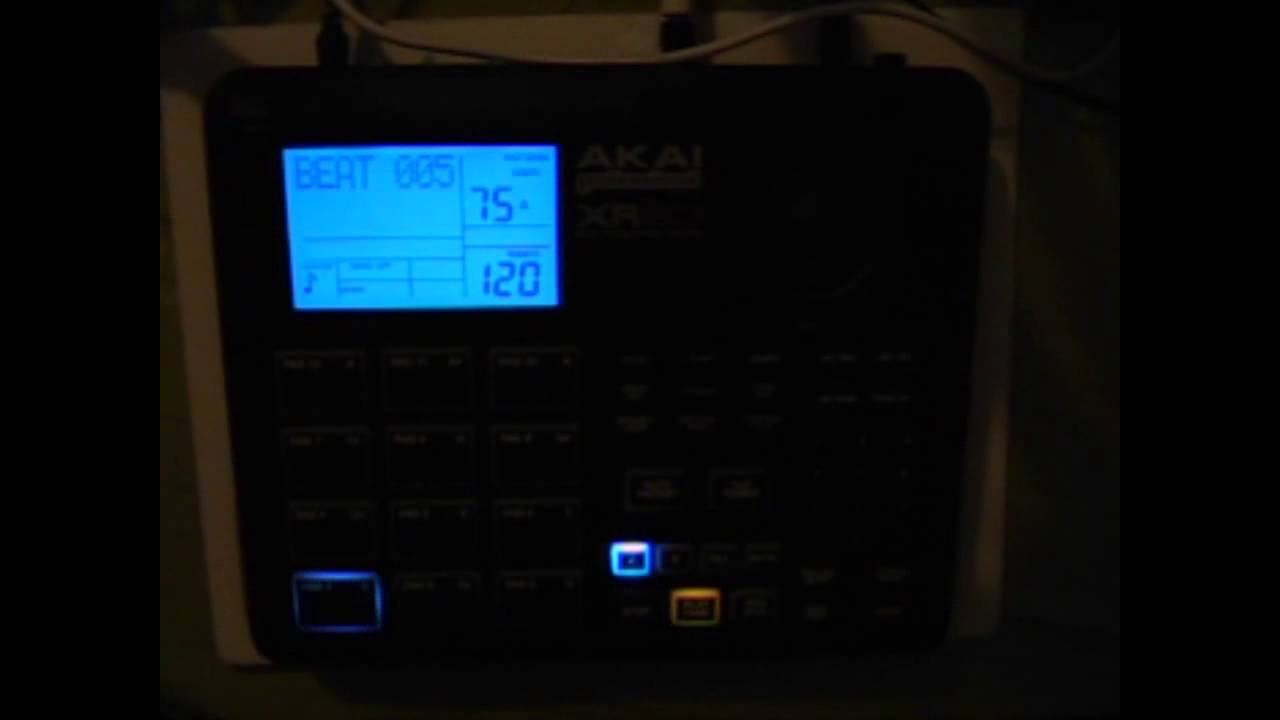 Akai XR20 tutorial -9- Beat making session - Touching the basics of creating beats..by iDrop