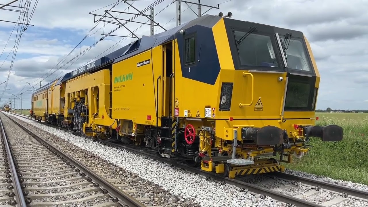 Plasser&Theurer Unimat 09-32 4S Dynamic Dolkom Wrocław Poland