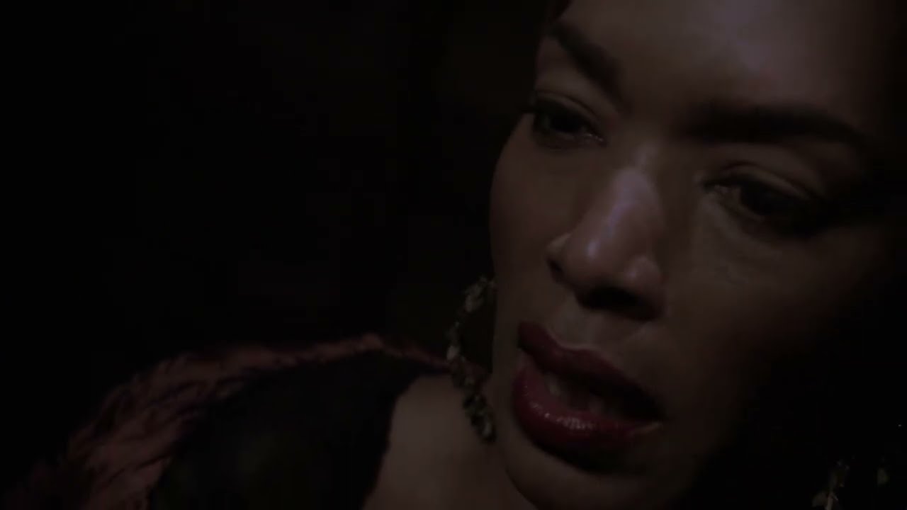 Marie Laveau in hell with Madame LaLaurie (American Horror Story: Coven - S03E12)