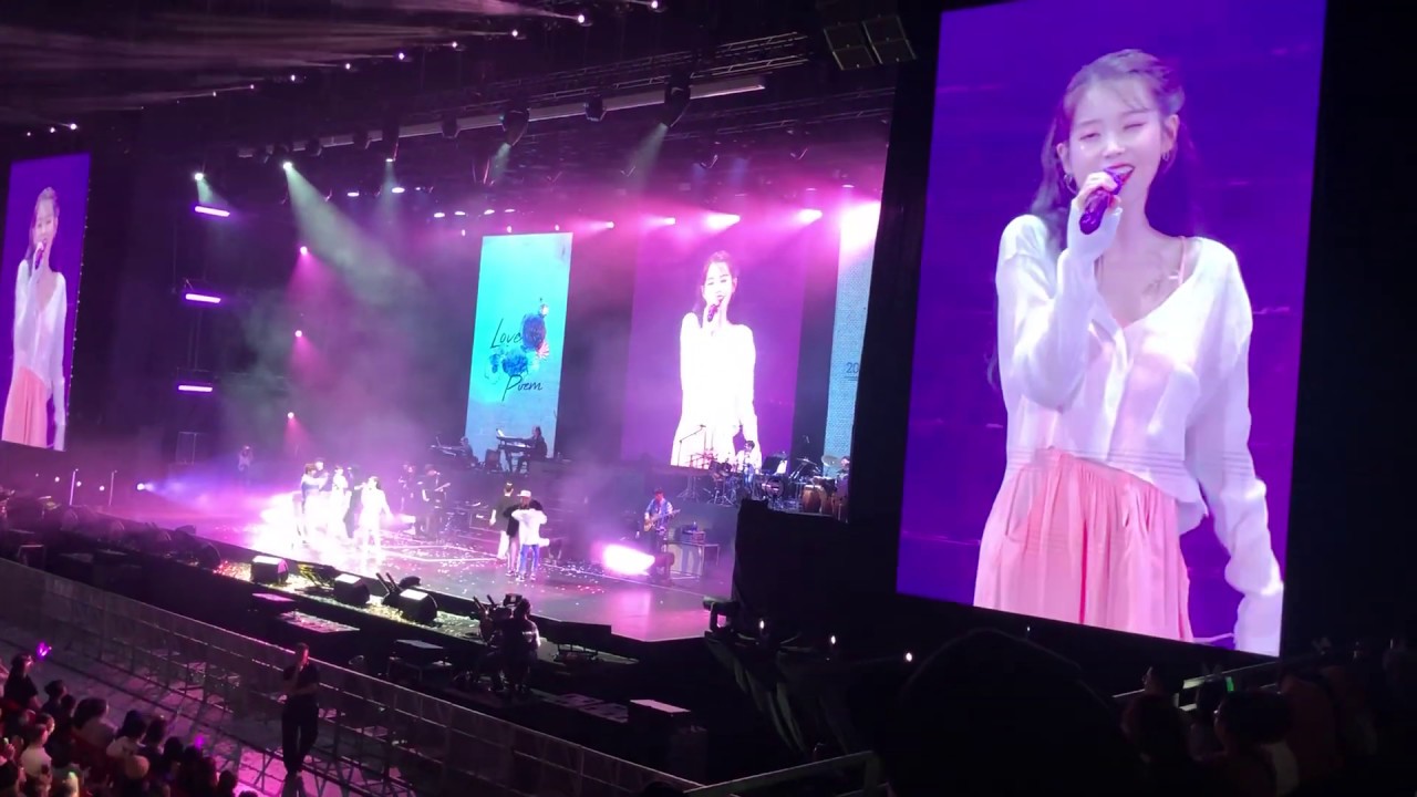 191221 - IU - Every End Of The Day (Re-encore 4) @ Love Poem in KL