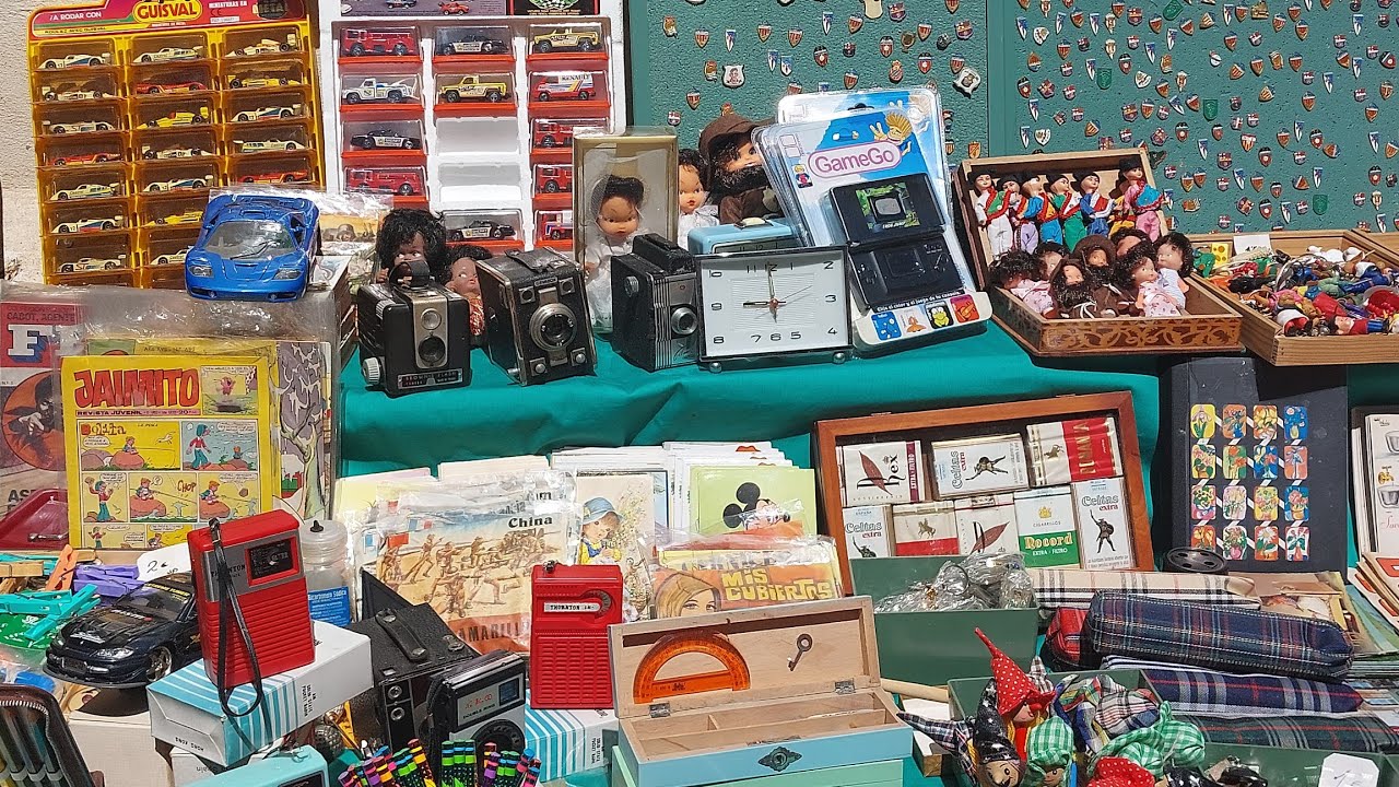 Mercadillo Domincal de Cádiz . 1 parte