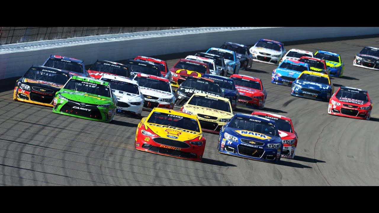High-Speed Thrills: Watch the Exciting Action of a Professional Car Race on YouTube |  High-Speed