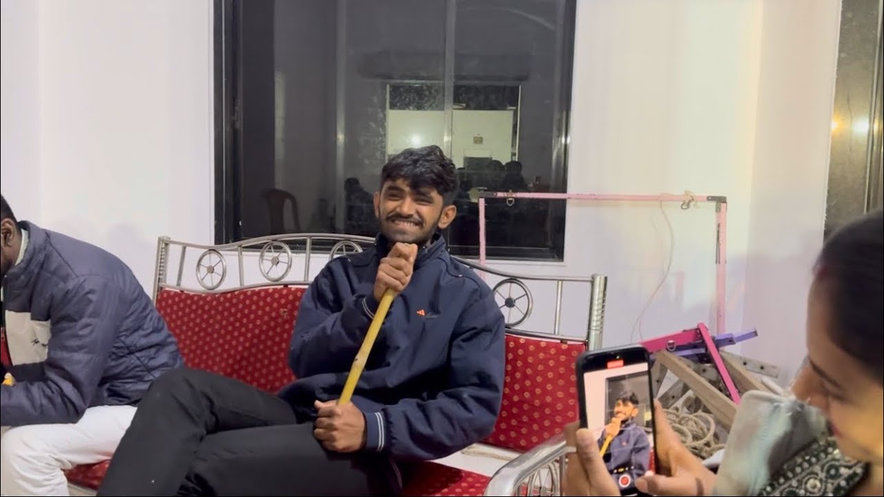 કાના ની કટારી કાના નાજ કેવામા નત 😂😂