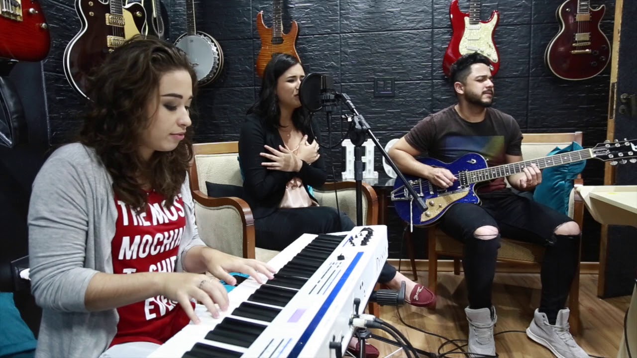 Rebeka Jacintho Ft. Mari Jacintho / Henrique Garcia - TEU AMOR NÃO FALHA (cover)