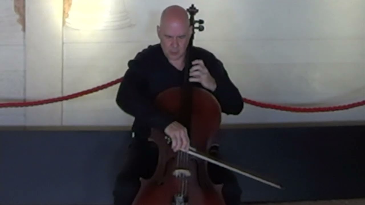 ROCKY GONNA FLY NOW cello LUCA PACCAGNELLA - BILL CONTI Estense Medieval Castle