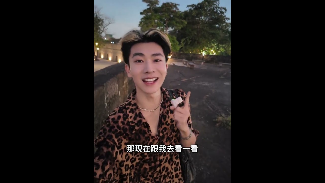 Walking at night here is a luxury and daring crime city. Manila lives in this city and