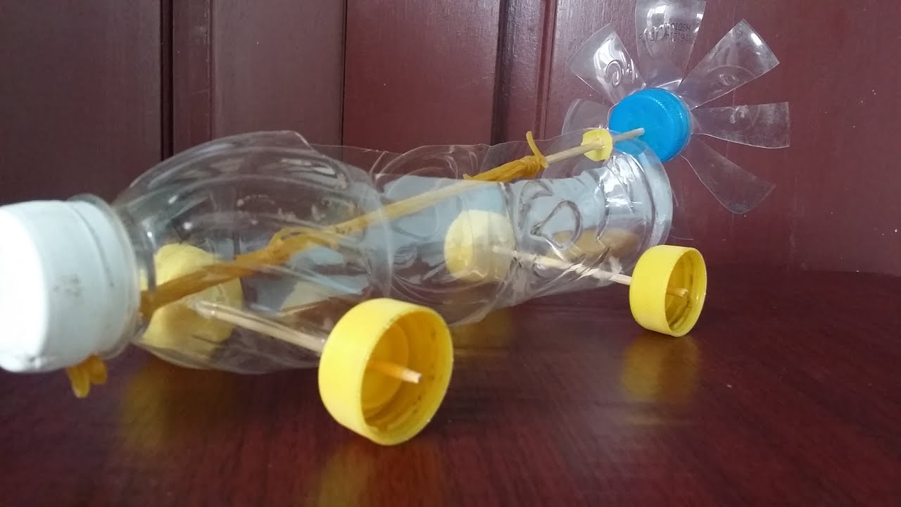 Wie man ein Gummiband betriebenen Auto machen | Mit Plastikflasche