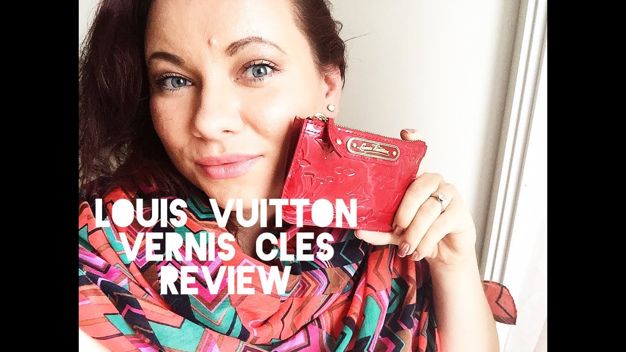 LOUIS VUITTON VERNIS CLES KEY POUCH REVIEW - Beyond Paradise