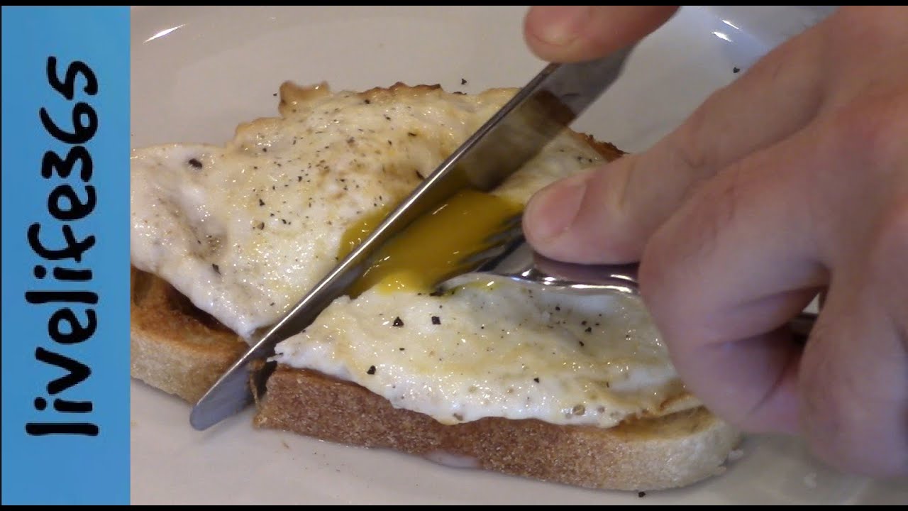 Simple Fried Egg on Toast