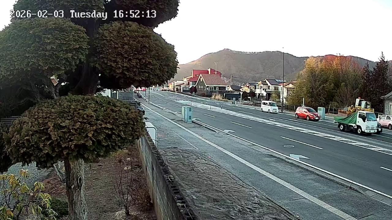 山梨県富士吉田市中曽根ライブカメラ Yamanashi Fujiyoshida Live camera.world.cam