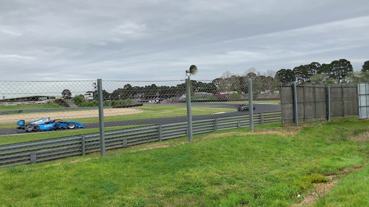 S5000 Pure Sound - Acceleration Trackside