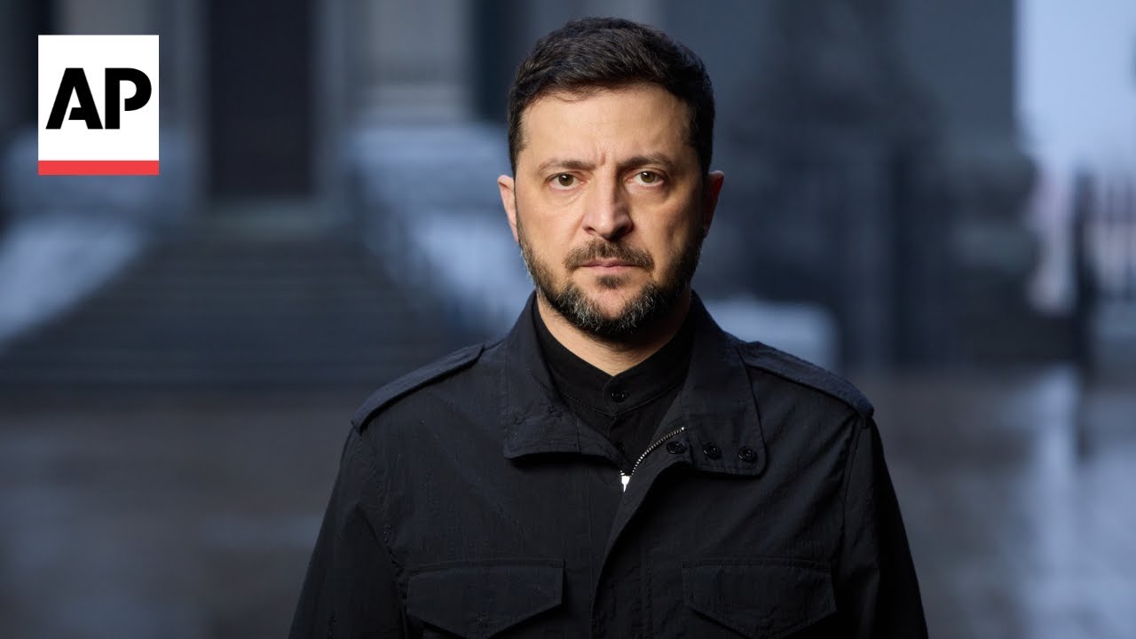 Zelenskyy says Ukraine faces losing dignity or US support over peace plan