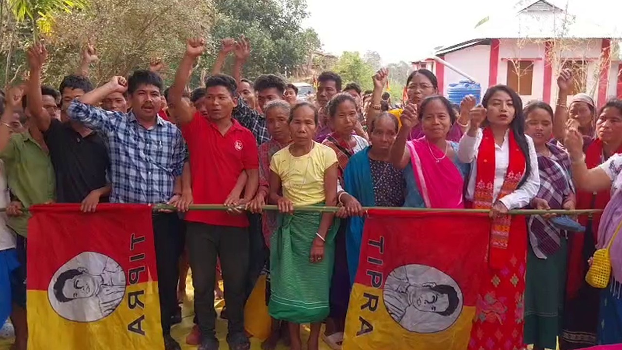 TWF ni GS eba Spokesperson Gita ni Manjakmungo 23 Family ni 50 Voters Romkha BJP Bodol ni Bana