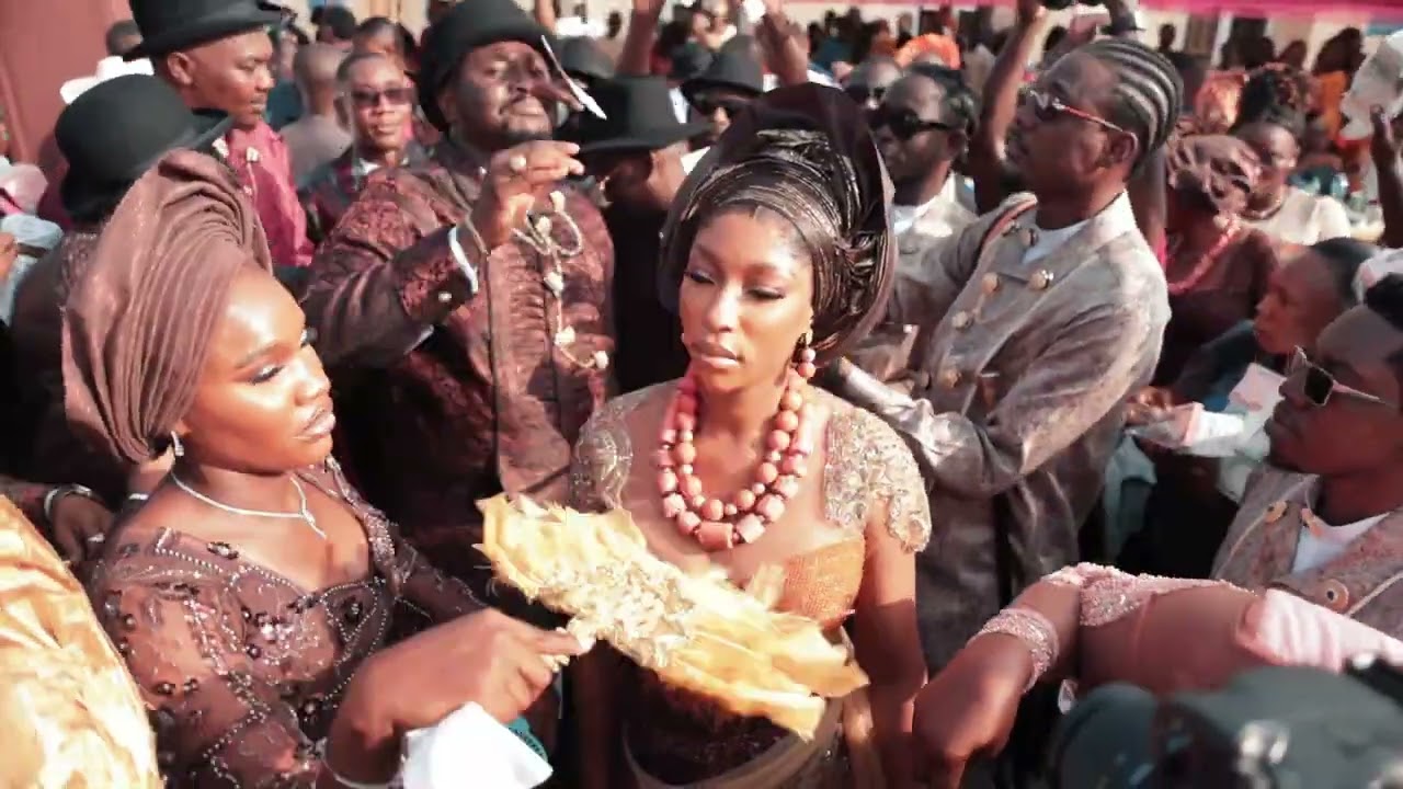 Tokoni and Doubara - Traditional wedding