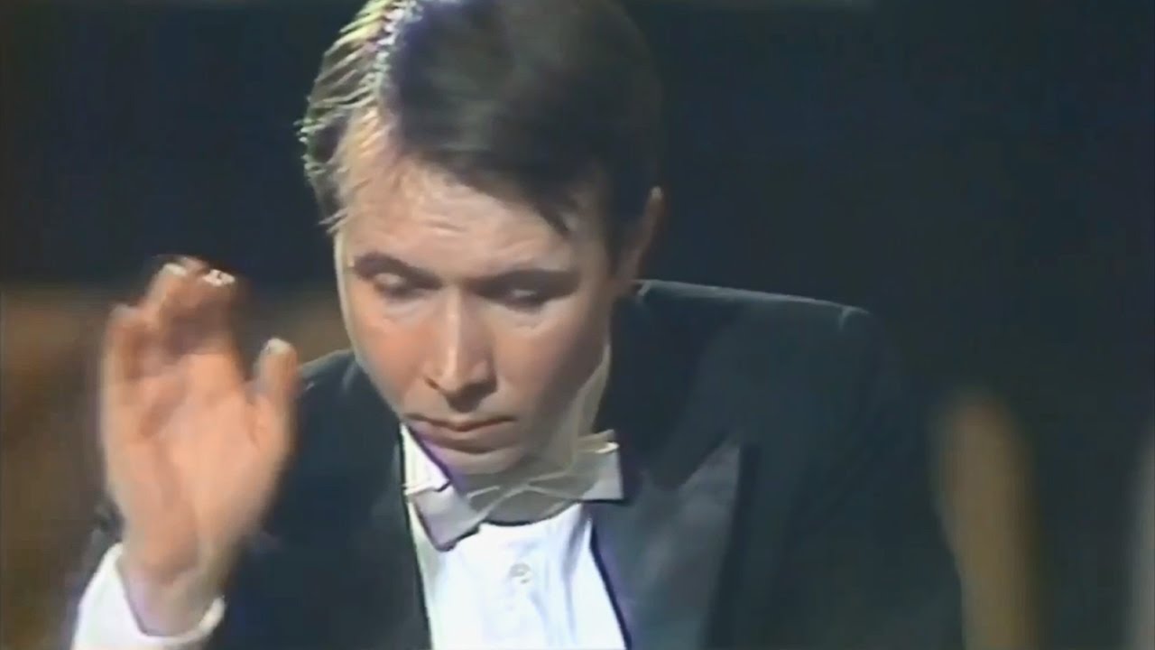 Mikhail Pletnev plays Grieg - Carnival Scene (Moscow, 1987)