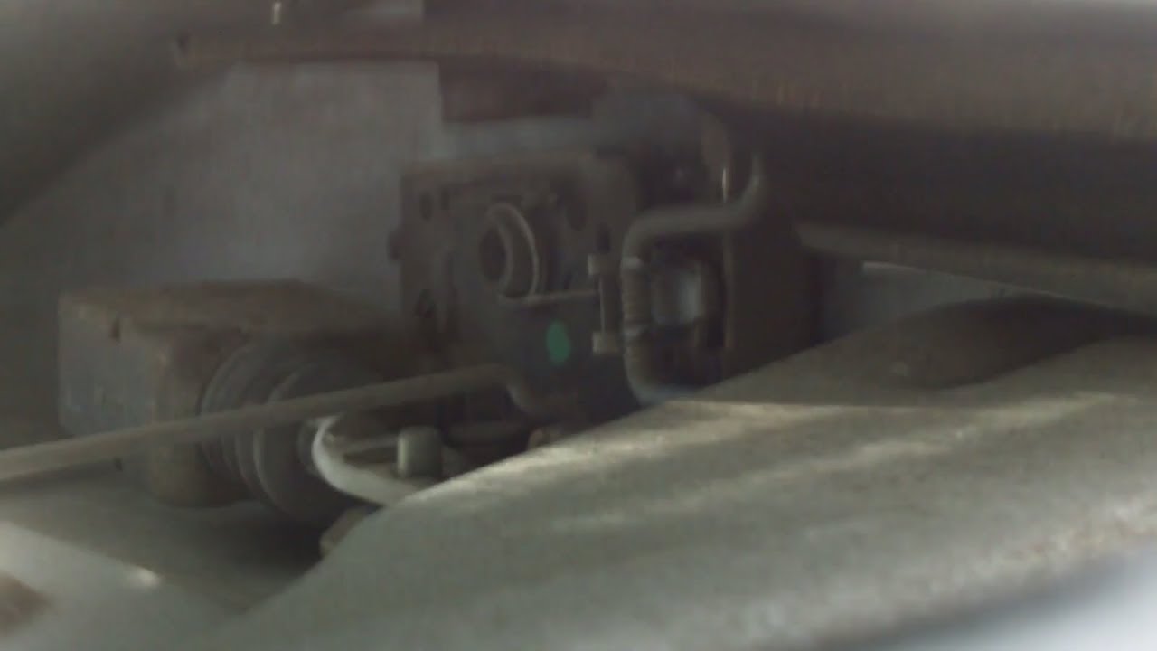 Mécanisme serrure de portière voiture, bitoniau (Peugeot 106)