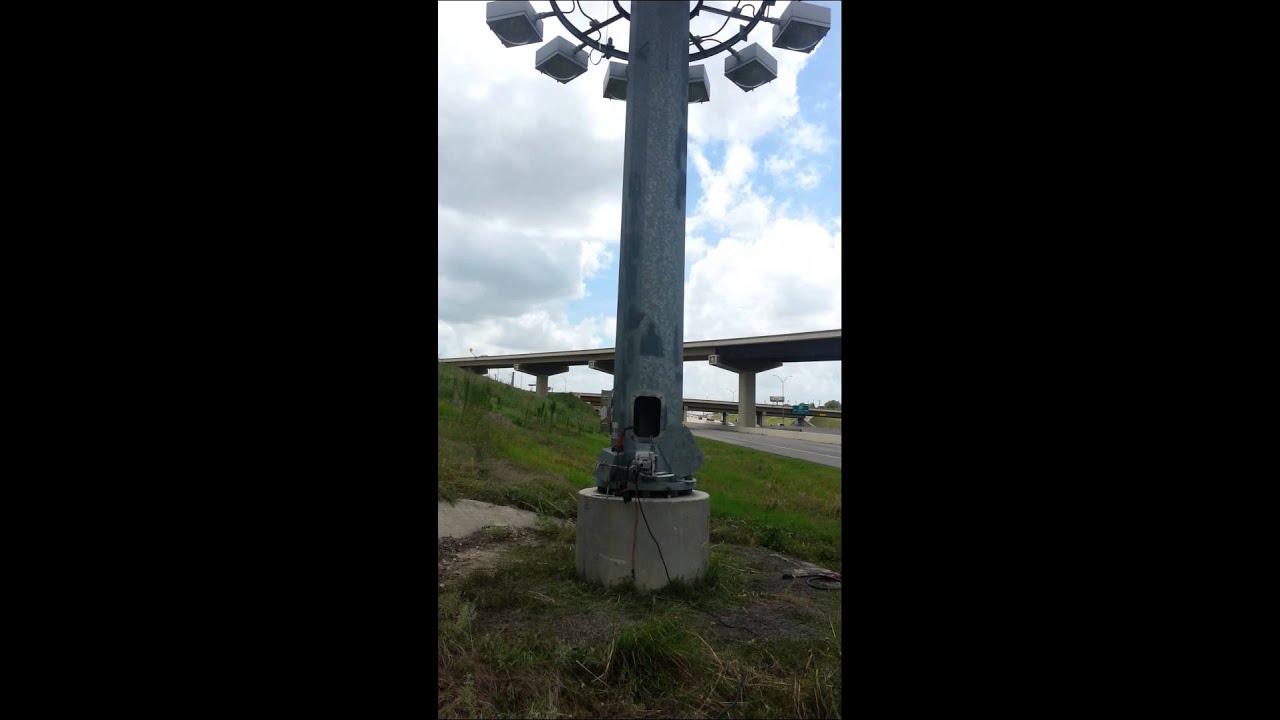 Lowering A HighMast