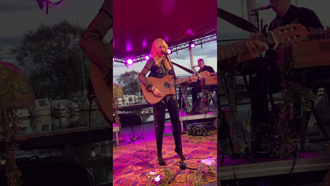Amanda Jenssen  - Deeper than the seas , Västerås 250821