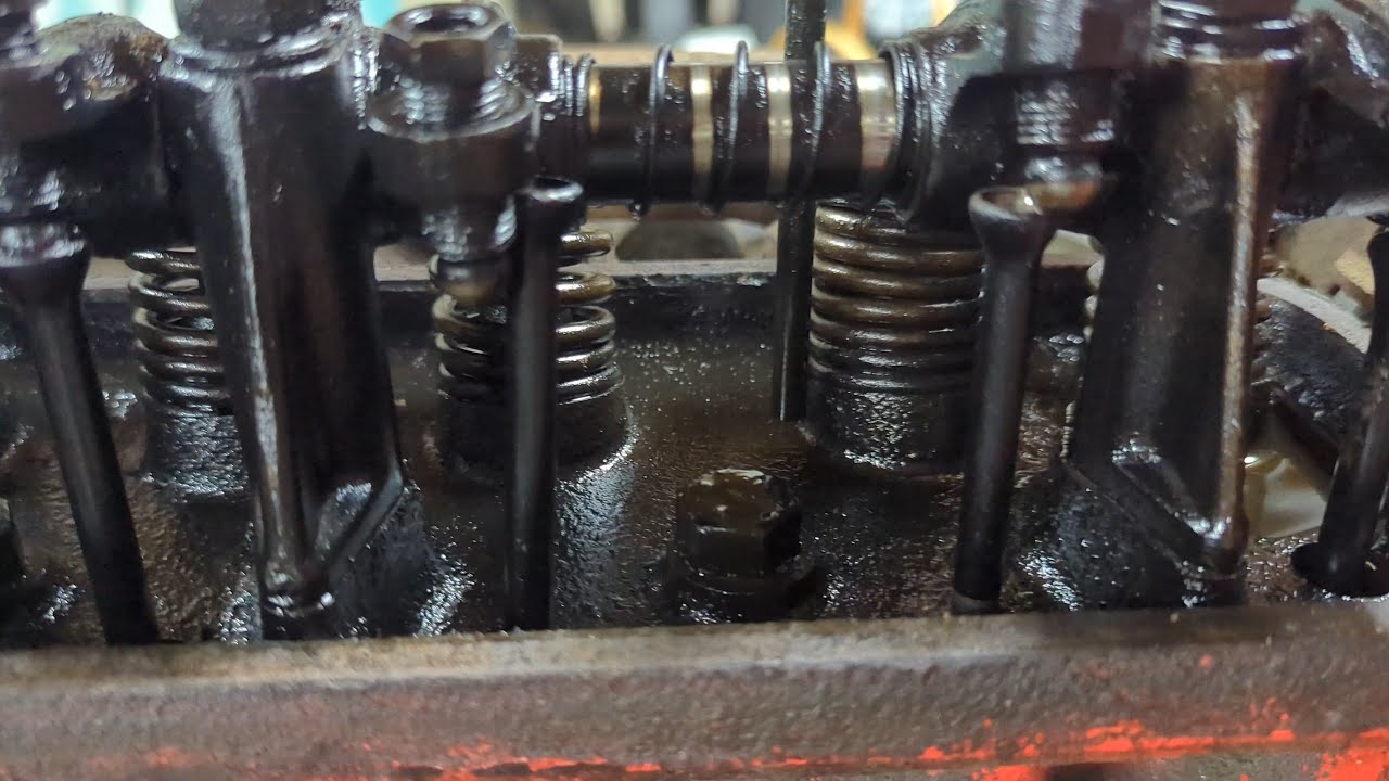 Ford 861 PowerMaster Tractor Compression Check and Valve Train Inspection #E6