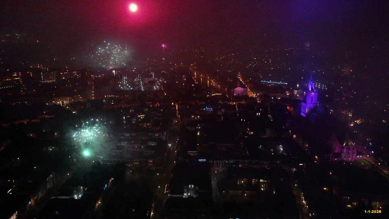 Vuurwerk Schiedam centrum drone 1-1-2022