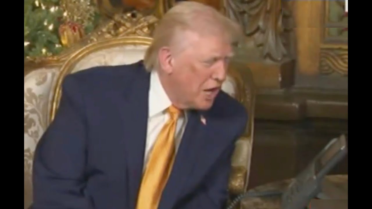 Трамп отправил жуткое рождественское послание маленькой девочке.