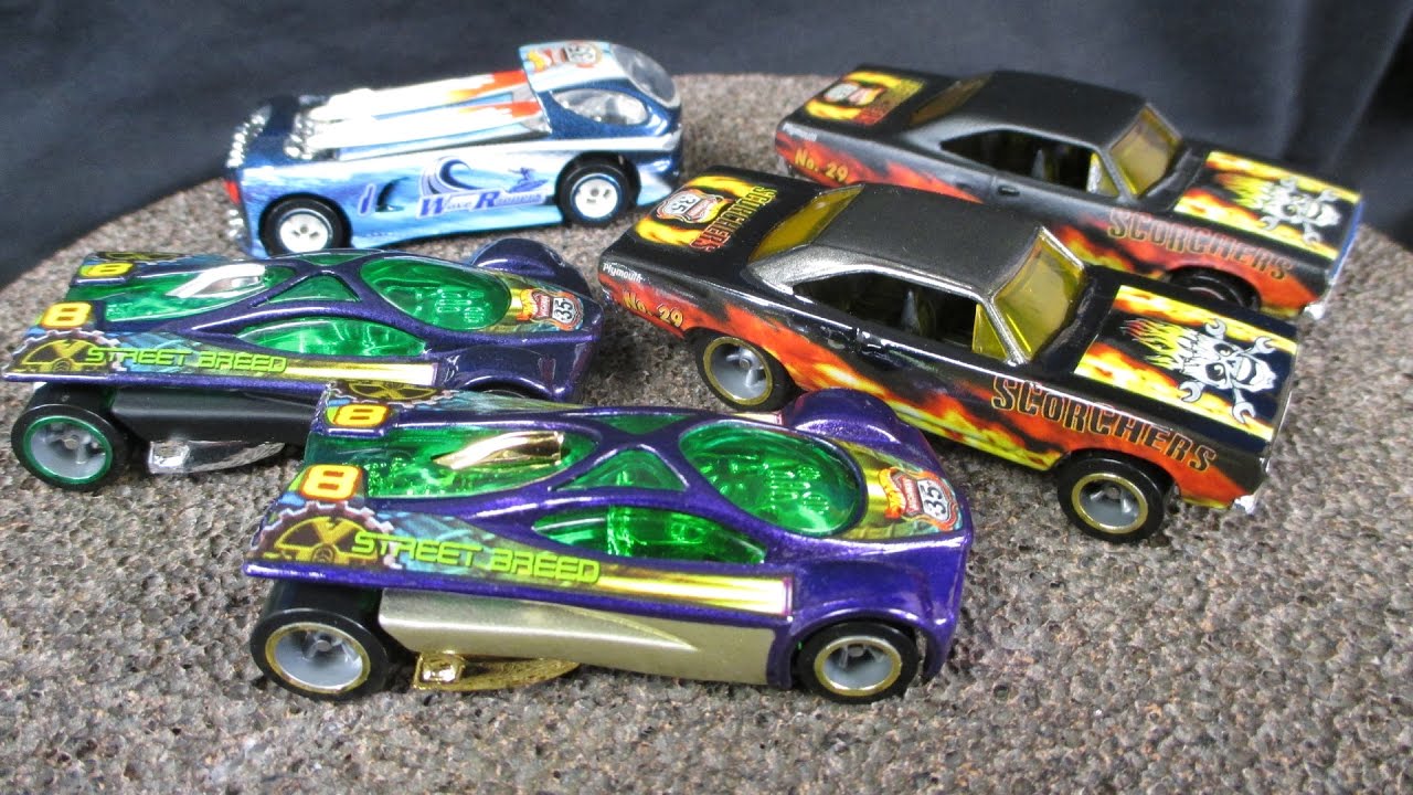 Rare Slingshot Variation Highway 35 World Race 2016 Hot Wheels Convention pickups