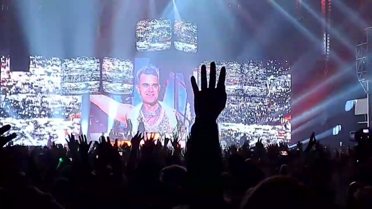 Robbie Williams - Let Me Entertain You (16/2/2023, LIVE @ Festhalle Frankfurt)