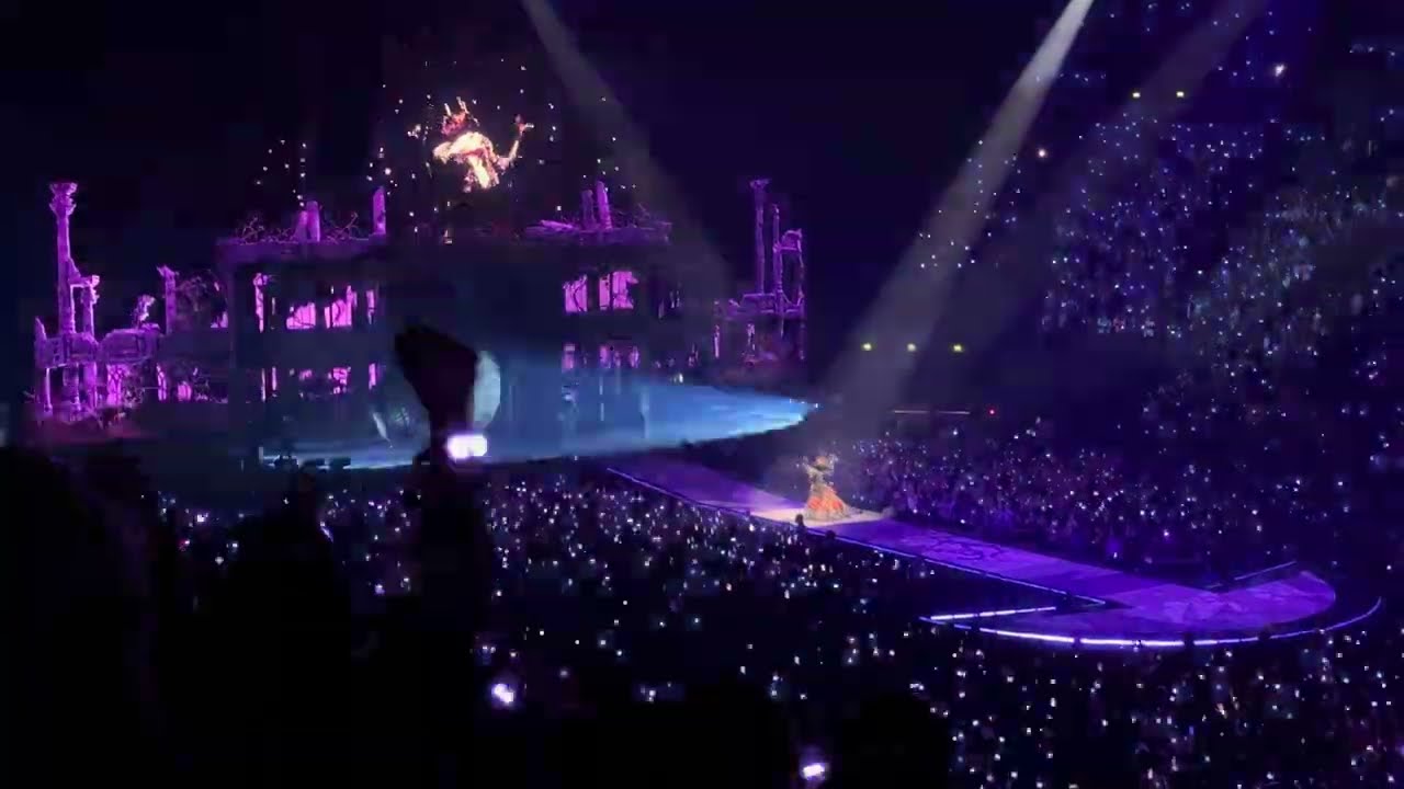 [4K60 HDR] Killah, Zombieboy - Lady Gaga The Mayhem Ball night 3 in Paris. Nov. 20th 2025