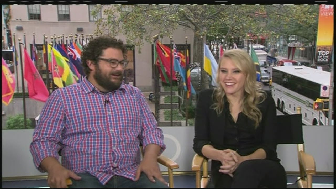 Mass Appeal Kate McKinnon and Bobby Moynihan talk 