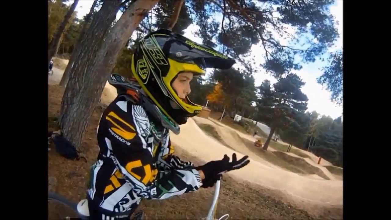 100% BMX RACE 4