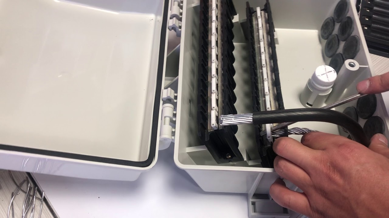 Instalación cable concentrico en caja de distribución