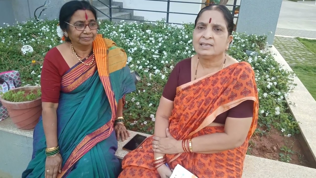 ಲಕ್ಷ್ಮಿಯ ಹಾಡು. ಶ್ರೀಮತಿ ಪ್ರೇಮಾ ಕಾಳಗಿ ಇವರಿಂದ.     By Shobha Kulkarni.
