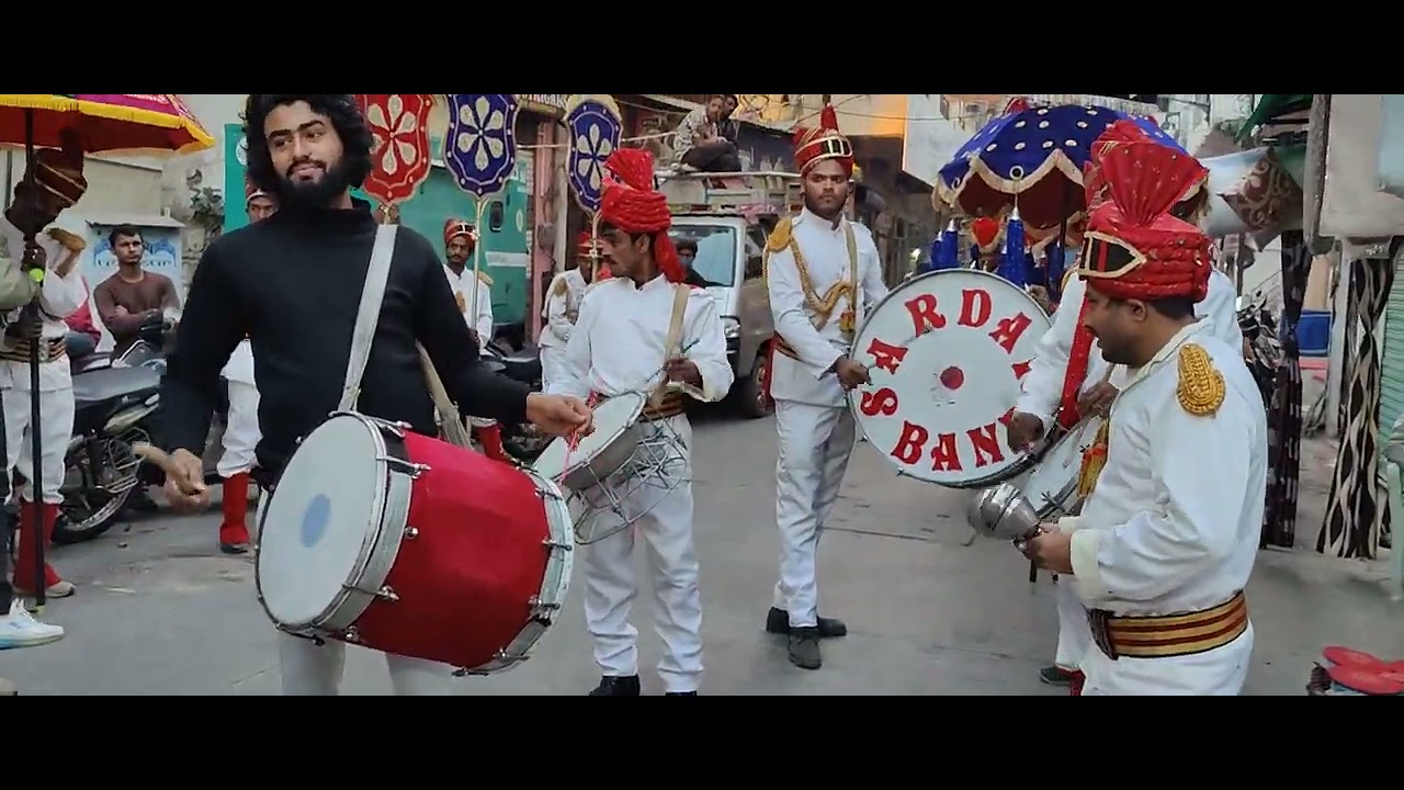 Akho mai qayamat ke kajal