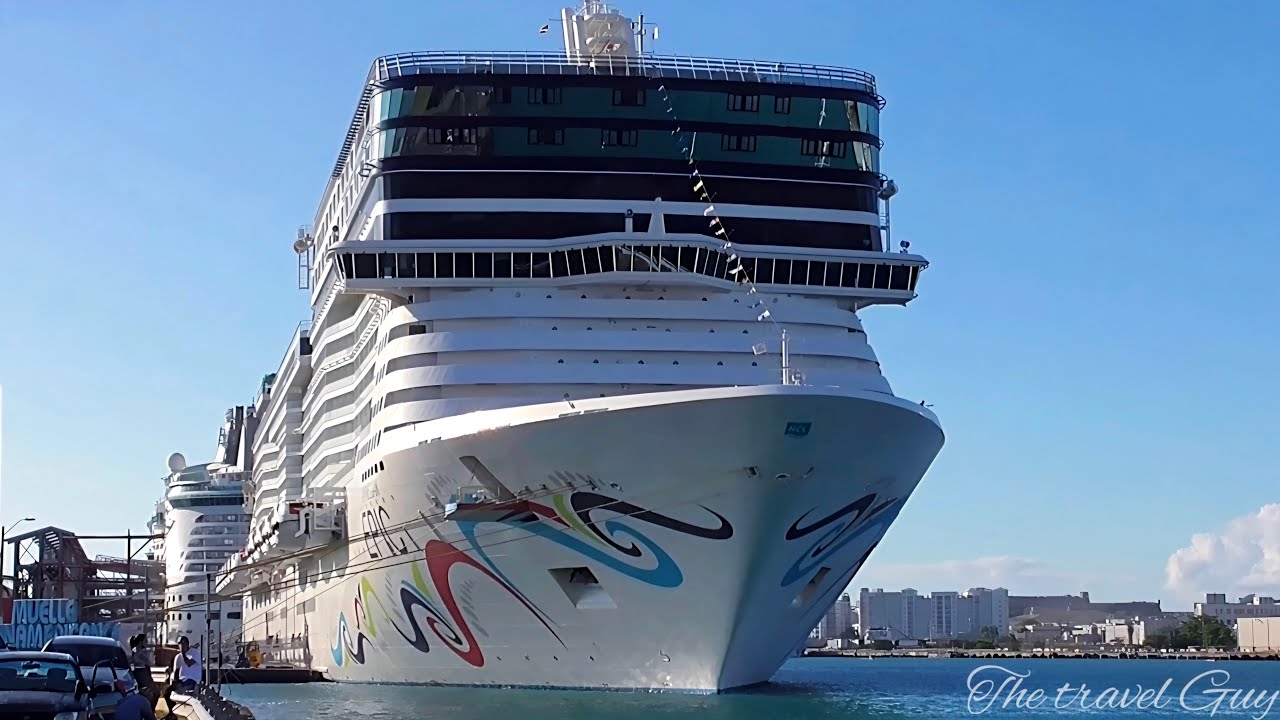 Norwegian EPIC Docked in Port of San Juan!! 