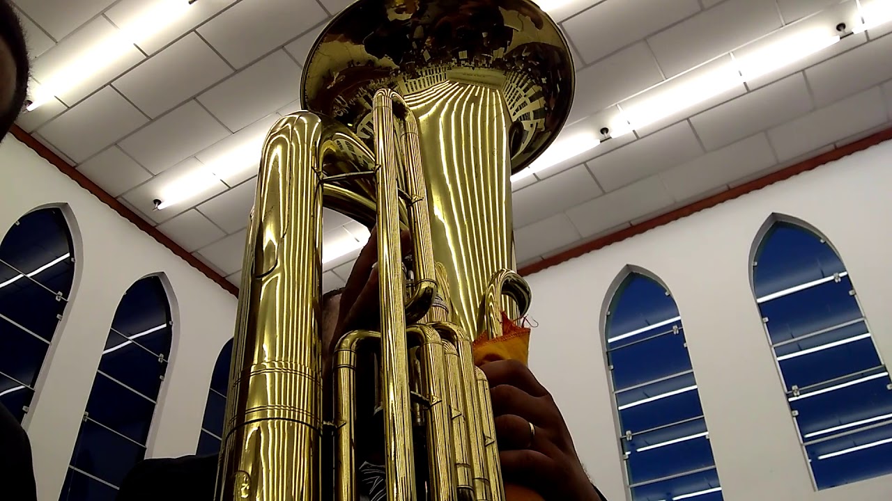 Hino 62 CCB "Ó Criador, forte Rocha és" na presença de Deus!!!