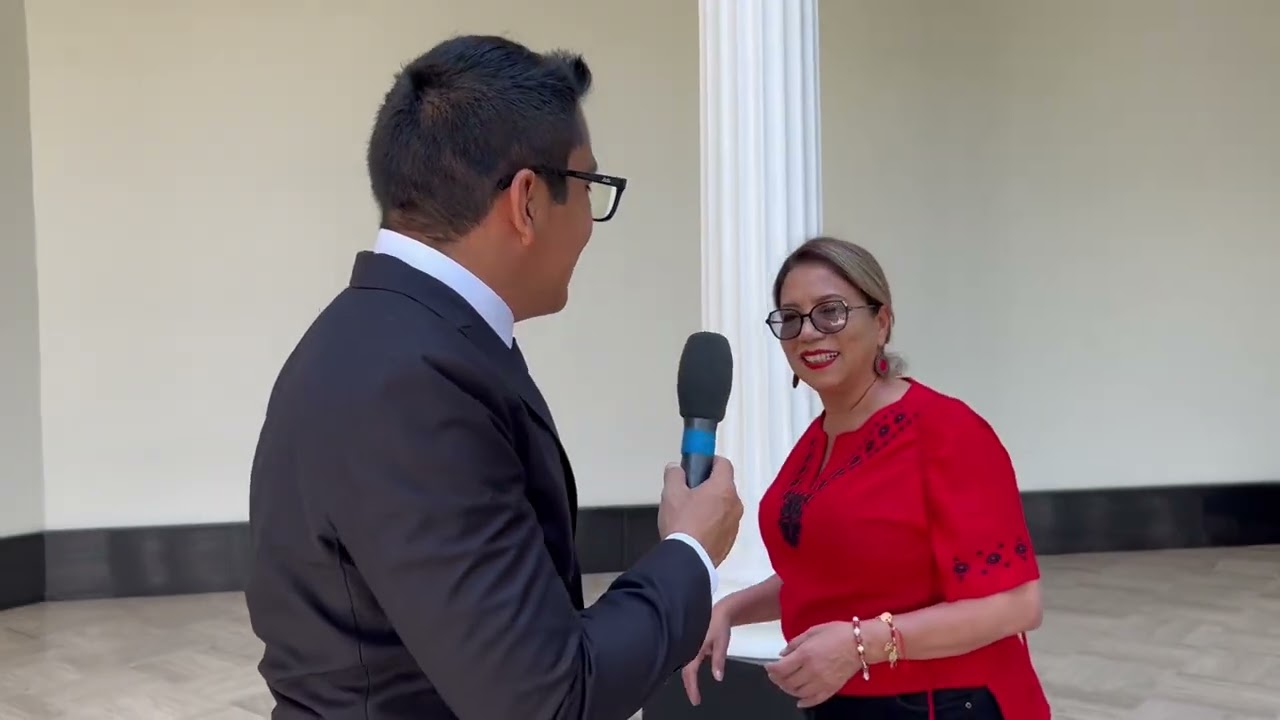 HOY CON ANTONIO ECARRI Y TANIA DÍAZ