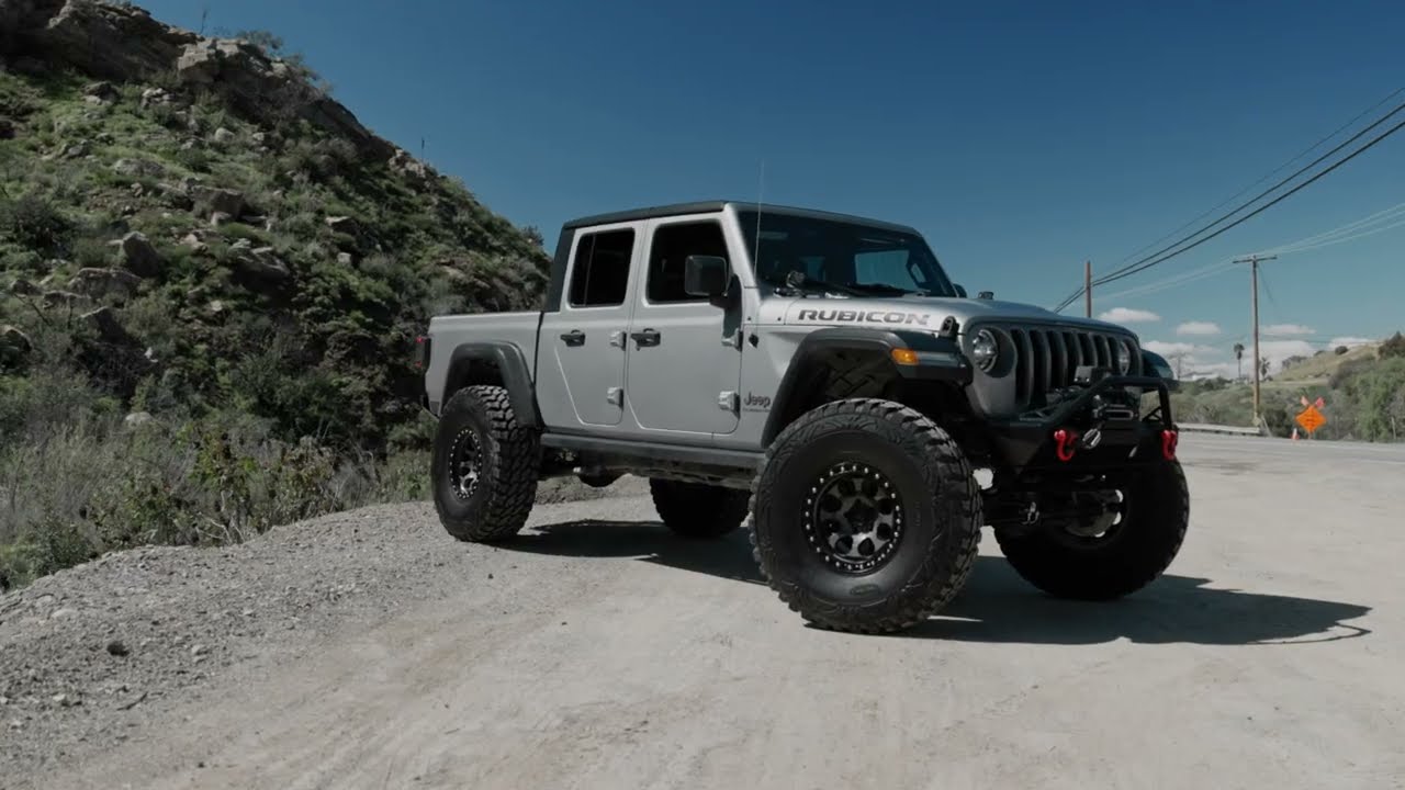 Unleash the Beast | KMC Riot SBL Wheels on Jeep Gladiator Off-Roading Adventure!