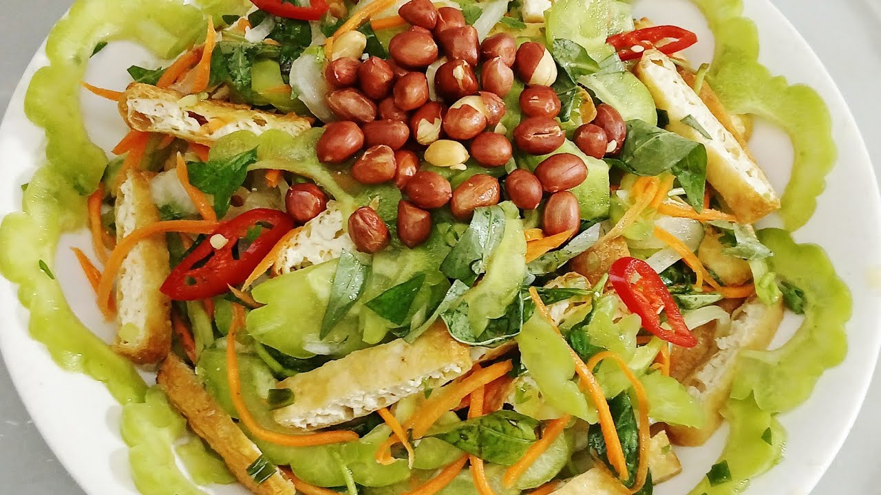 Ăn rồi mới biết GỎI KHỔ QUA CHAY làm kiểu này Khổ qua không hề đắng ,ăn ghiền luôn ./Khoetran .