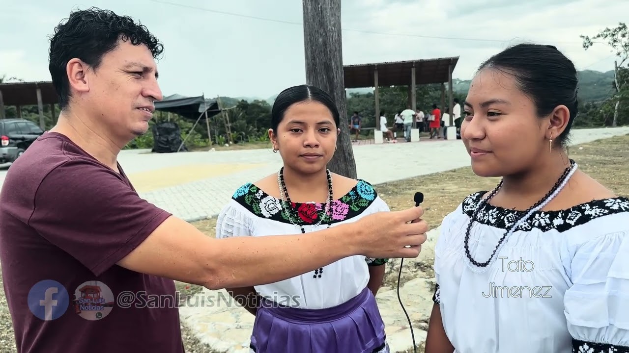 Tradición de San Luis Petén, el palo encebado