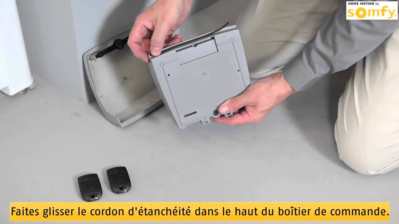 Installare un kit Exavia Somfy per ante battente