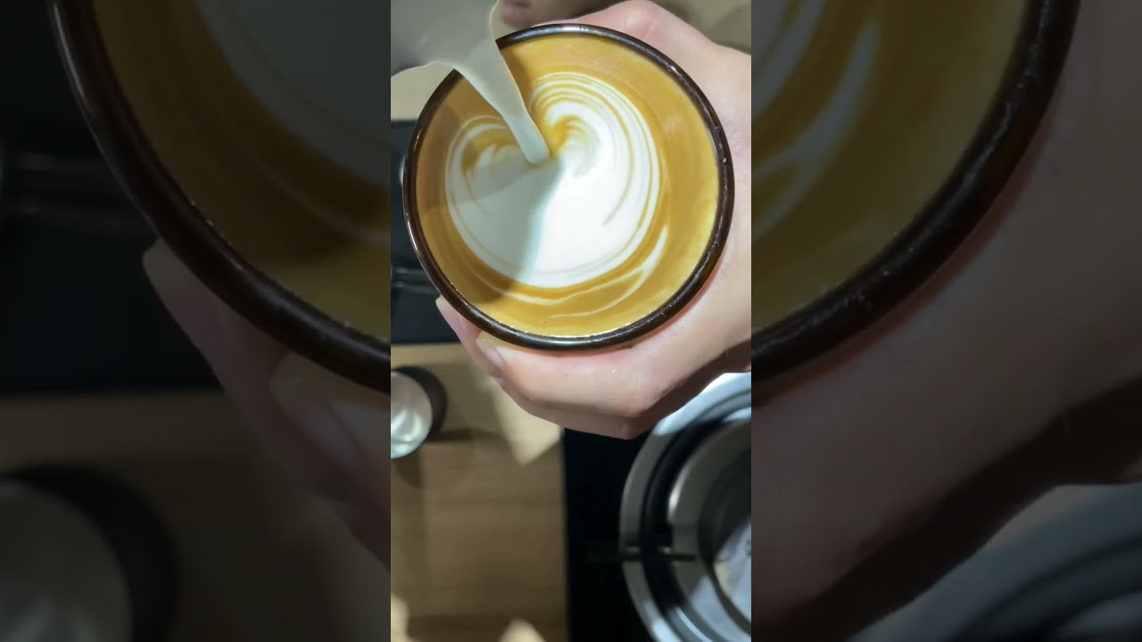 Corgi butt #coffee #espresso #latteart #barista #homebarista #flatwhite